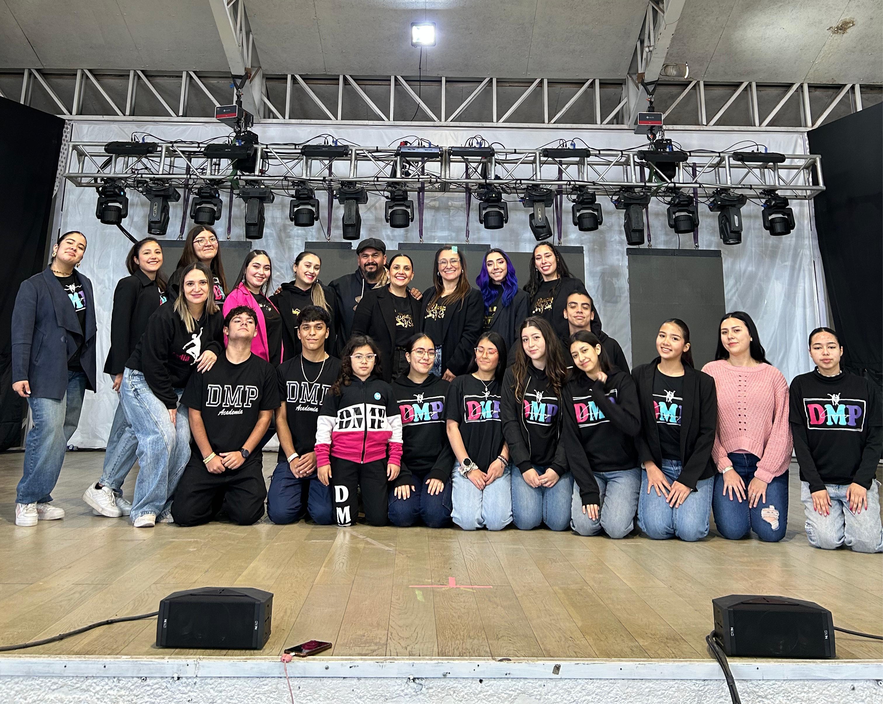 Cierre Danza Media Punta